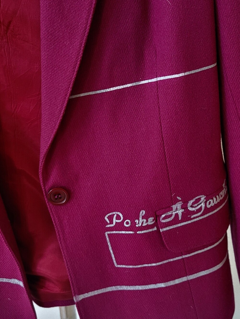 La Vogue 6 French Lesson Jacket 100% Fuschia w White words for pockets, sleeves+